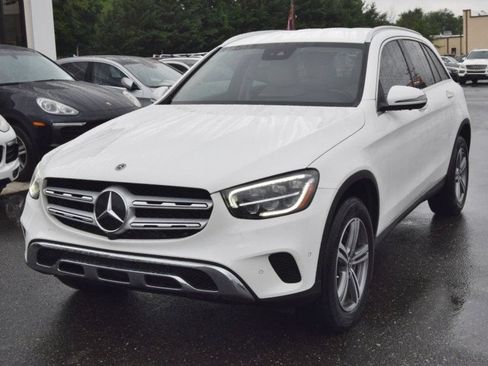 Used 2022 Mercedes-Benz GLC 300 image 4