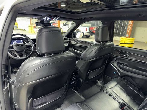 Used 2021 Jeep Grand Cherokee L Overland AWD/4WD image 33