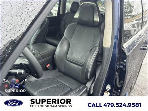 Used 2025 INFINITI QX80 Sensory AWD/4WD image 26
