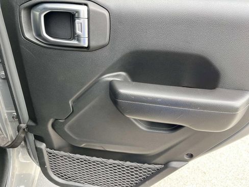 Used 2020 Jeep Wrangler Unlimited Sport image 20