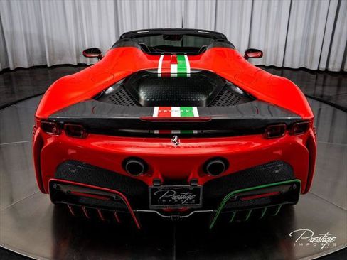 Used 2024 Ferrari SF90 Spider AWD/4WD image 28