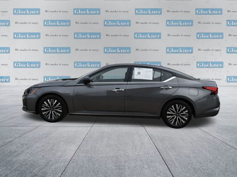 Used 2024 Nissan Altima 2.5 SV image 8