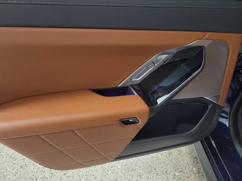 Used 2023 BMW 740i RWD image 16