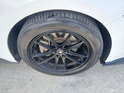Used 2020 Ford Mustang Premium RWD image 17