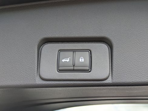 New 2026 Nissan Rogue Platinum AWD/4WD image 14