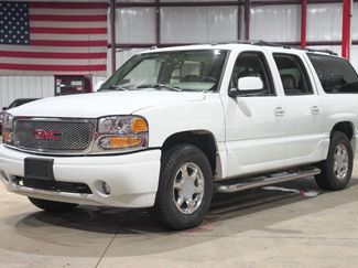 Used 2005 GMC Yukon XL Denali video 1