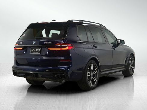 Used 2024 BMW X7 M60i w/ Climate Comfort Package image 5