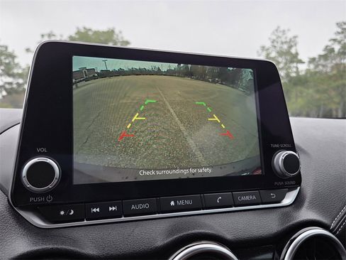 Used 2023 Nissan Sentra SV image 14