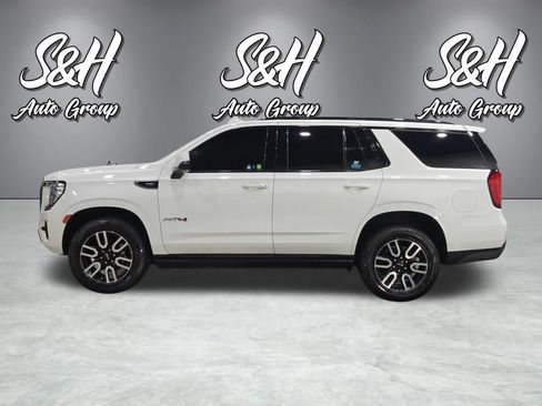 Used 2021 GMC Yukon AT4 w/ AT4 Premium Package image 19