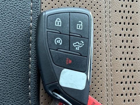 Used 2024 Chevrolet Silverado 3500 High Country w/ High Country Premium Package image 52