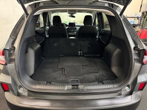 Used 2024 Ford Escape Active AWD/4WD image 7