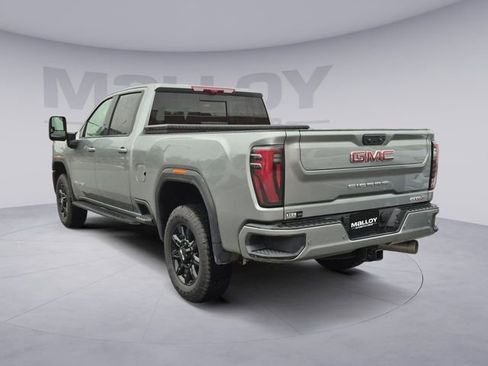 Used 2025 GMC Sierra 2500 AT4 w/ AT4 Premium Plus Package AWD/4WD image 3