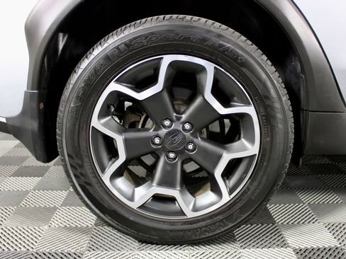 Used 2015 Subaru Crosstrek 2.0i Premium w/ Popular Package #2 AWD/4WD image 10
