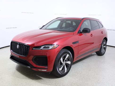 Used 2026 Jaguar F-PACE R-Dynamic S image 4