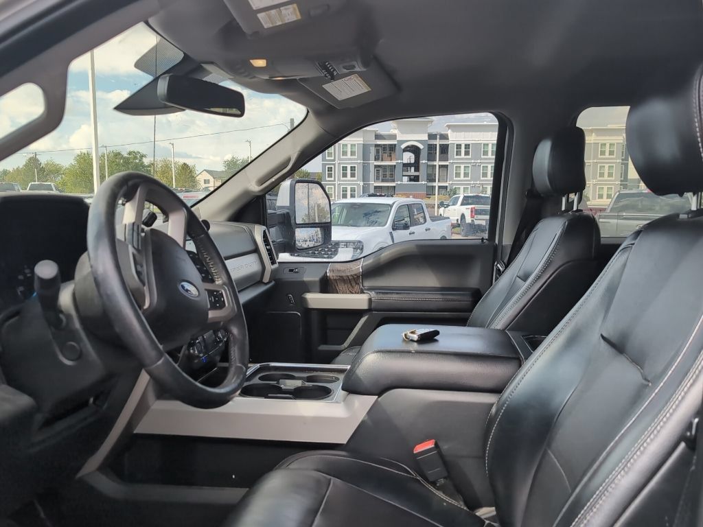 Used 2019 Ford F350 Lariat w/ Lariat Ultimate Package AWD/4WD image 18