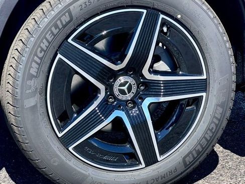 New 2026 Mercedes-Benz GLC 300 4MATIC image 9