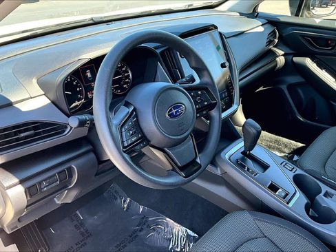 Used 2024 Subaru Crosstrek 2.0i Premium image 17