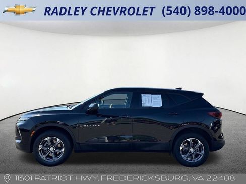 Used 2025 Chevrolet Blazer LT FWD image 16