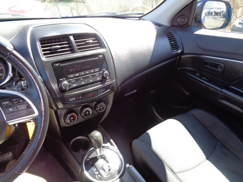 Used 2015 Mitsubishi Outlander Sport ES image 22