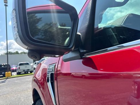 Used 2025 Ford F150 King Ranch w/ FX4 Off-Road Package AWD/4WD image 15