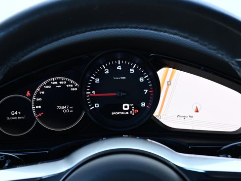 Used 2020 Porsche Panamera 4 image 30