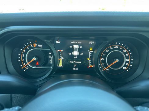 New 2025 Jeep Gladiator Mojave image 65