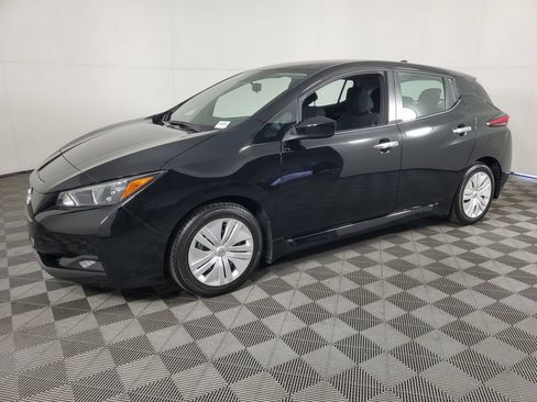 Used 2025 Nissan Leaf S FWD image 8