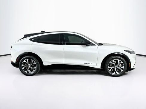 Used 2021 Ford Mustang Mach-E Premium RWD image 10