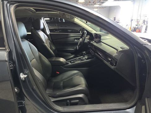 Used 2023 Honda Accord EX-L image 17