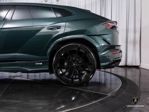 Used 2024 Lamborghini Urus S AWD/4WD image 15