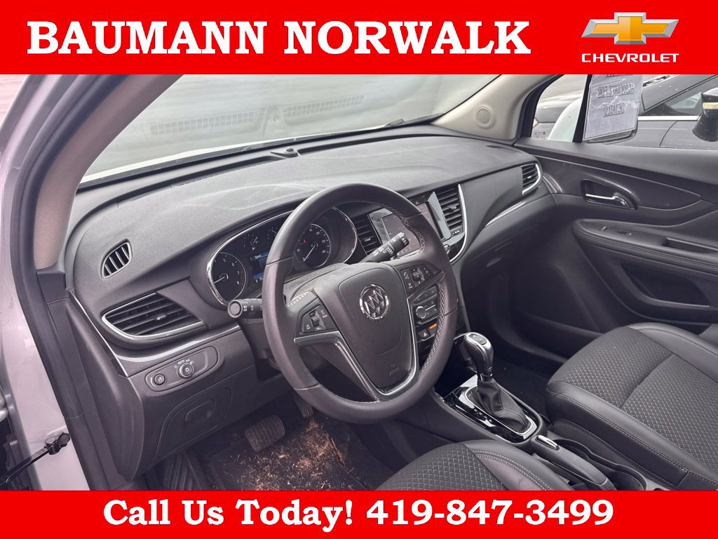 Used 2022 Buick Encore Preferred AWD/4WD image 14