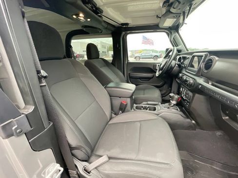 Used 2021 Jeep Wrangler Sport AWD/4WD image 11