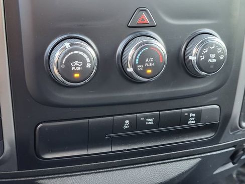Certified 2024 RAM 1500 Classic Warlock AWD/4WD image 15