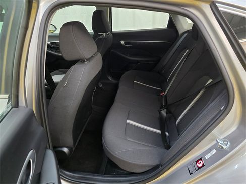 Used 2021 Hyundai Sonata Blue image 16