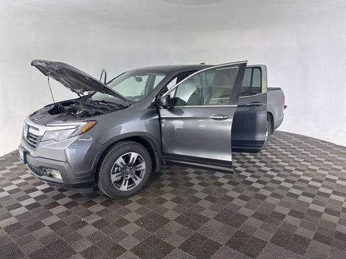 Certified 2017 Honda Ridgeline RTL-T image 14