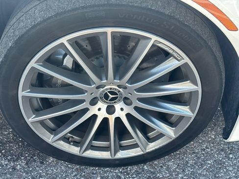 Used 2023 Mercedes-Benz S 580 4MATIC Sedan image 6