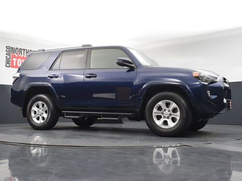Used 2022 Toyota 4Runner SR5 RWD image 30