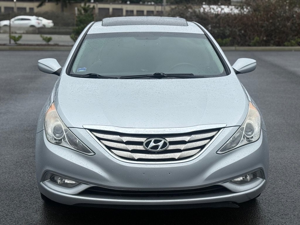 Used 2013 Hyundai Sonata SE w/ Navigation & Sunroof Pkg FWD image 8