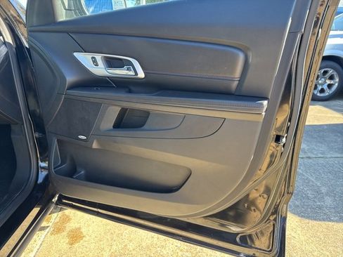 Used 2017 GMC Terrain SLT w/ Nightfall Package image 16