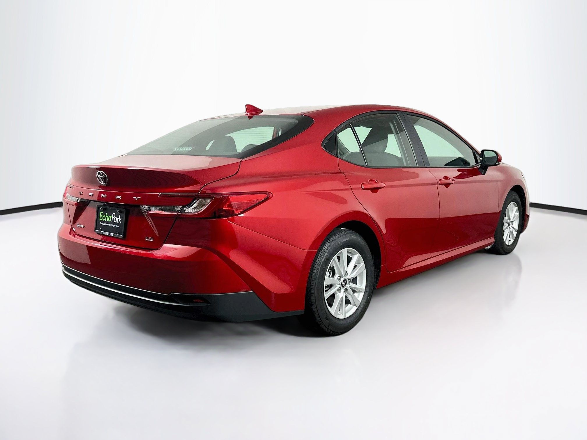 Used 2026 Toyota Camry LE FWD image 9