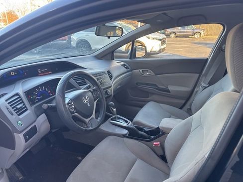 Used 2012 Honda Civic LX image 3