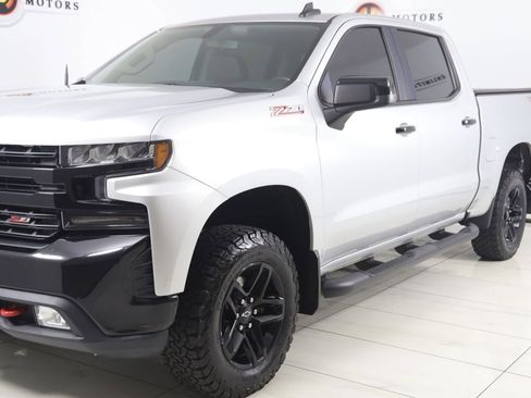 Used 2019 Chevrolet Silverado 1500 LT Trail Boss AWD/4WD image 48