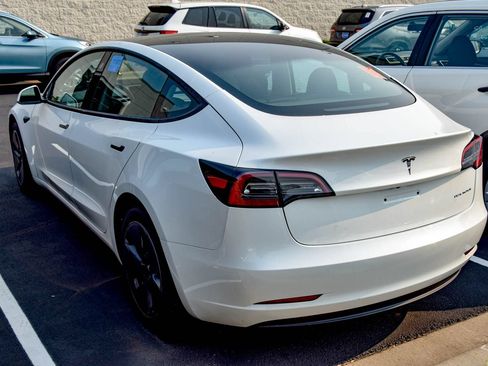 Used 2023 Tesla Model 3 Long Range AWD/4WD image 6