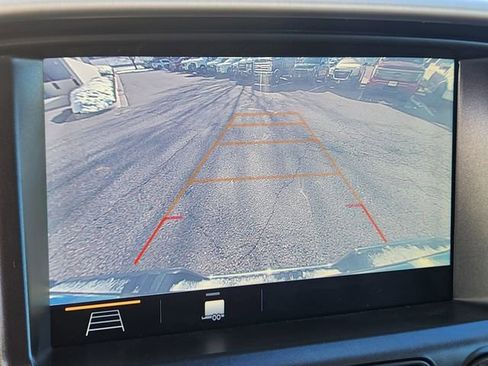 Used 2019 GMC Canyon SLT w/ Driver Alert Package image 24