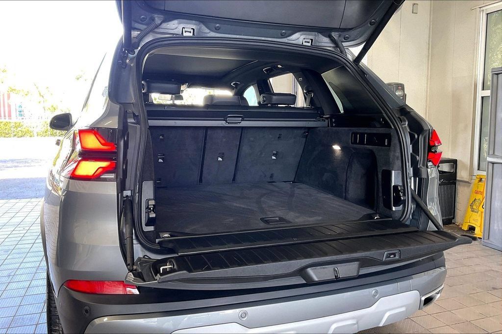 Used 2026 BMW X5 xDrive40i AWD/4WD image 18