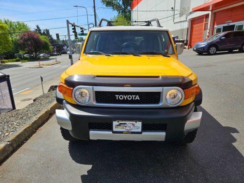 Used 2007 Toyota FJ Cruiser 4WD image 4