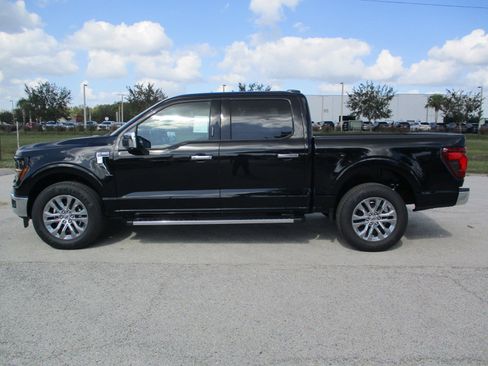 Used 2024 Ford F150 XLT w/ Equipment Group 303A High image 4
