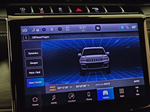 New 2025 Jeep Grand Cherokee Limited image 27