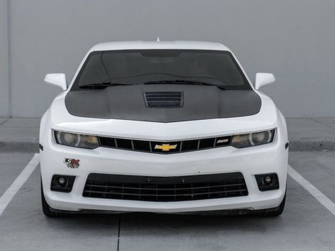 Used 2014 Chevrolet Camaro SS w/ RS Package RWD image 5