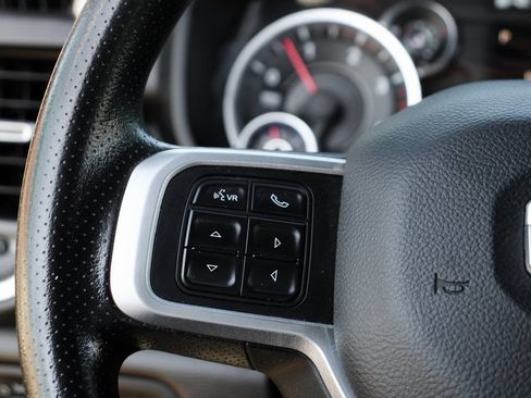 Used 2022 RAM 2500 Big Horn AWD/4WD image 21
